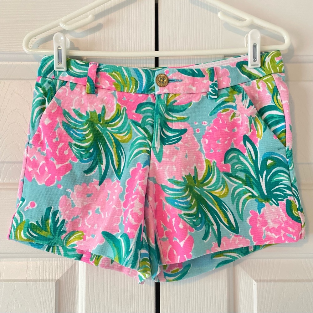 Lilly Pulitzer Aqua and Pink Pineapple Shake Callahan Shorts, Size 2